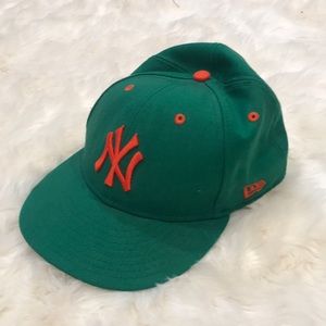 NY Yankees Fitted Hat